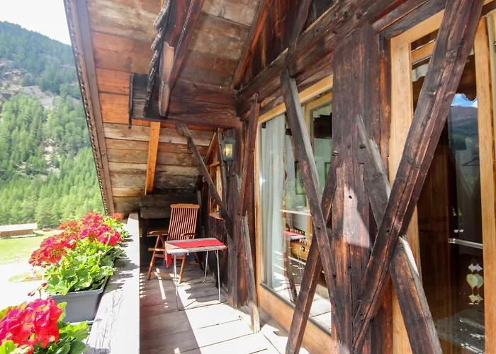 Beim Holzschnitzer-1 By Interhome * سولدن